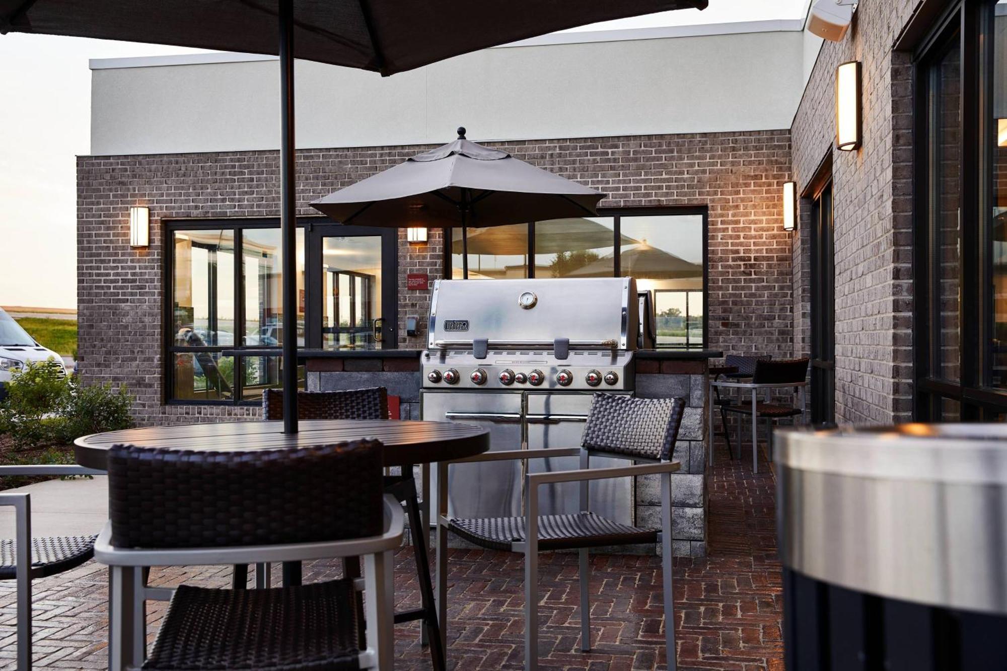 Towneplace Suites By Marriott St. Louis O'Fallon Exterior photo